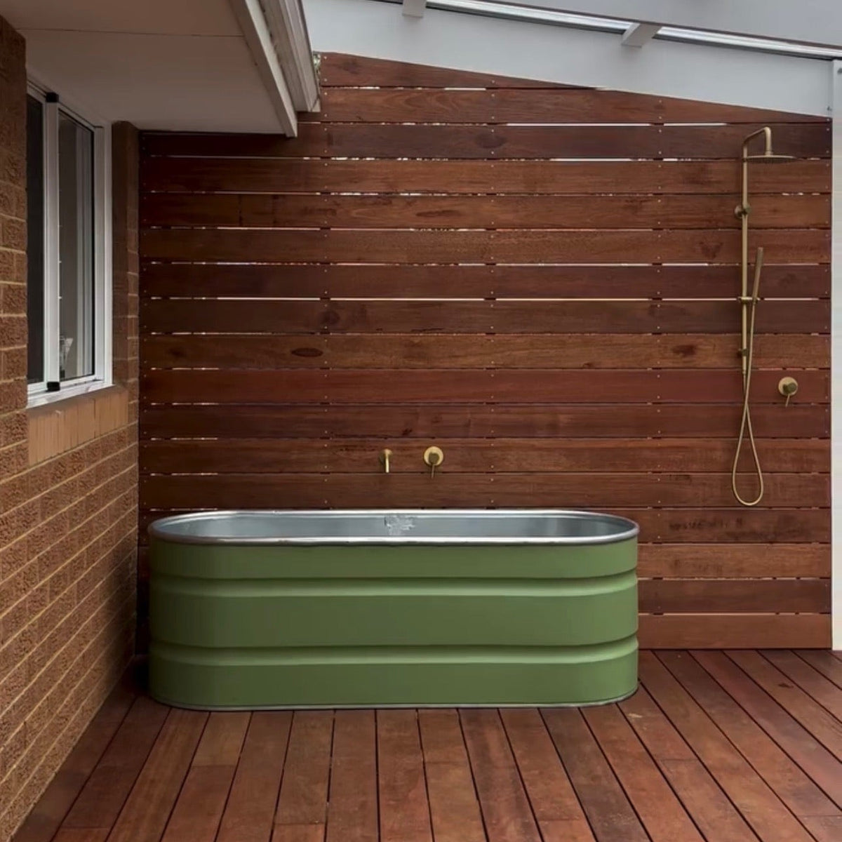 Outdoor Bath